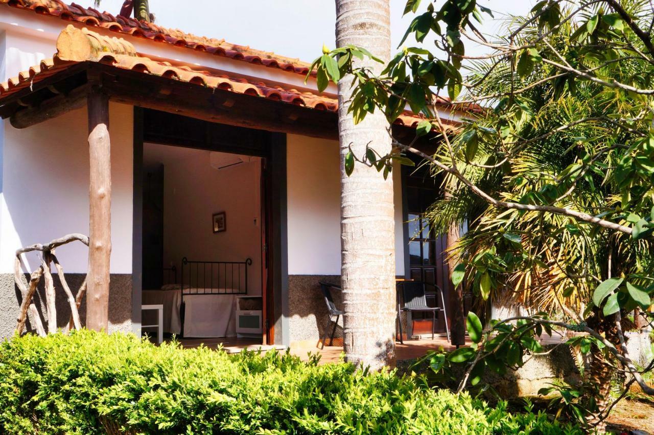 Casas De Campo Do Pomar B&B - Self Check-In Santana  Dış mekan fotoğraf